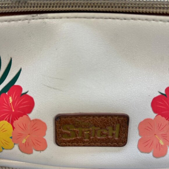 Kids Disney Stitch Backpack with Floral Design Zipper Front and Adjustable Strap - Picture 2 of 5